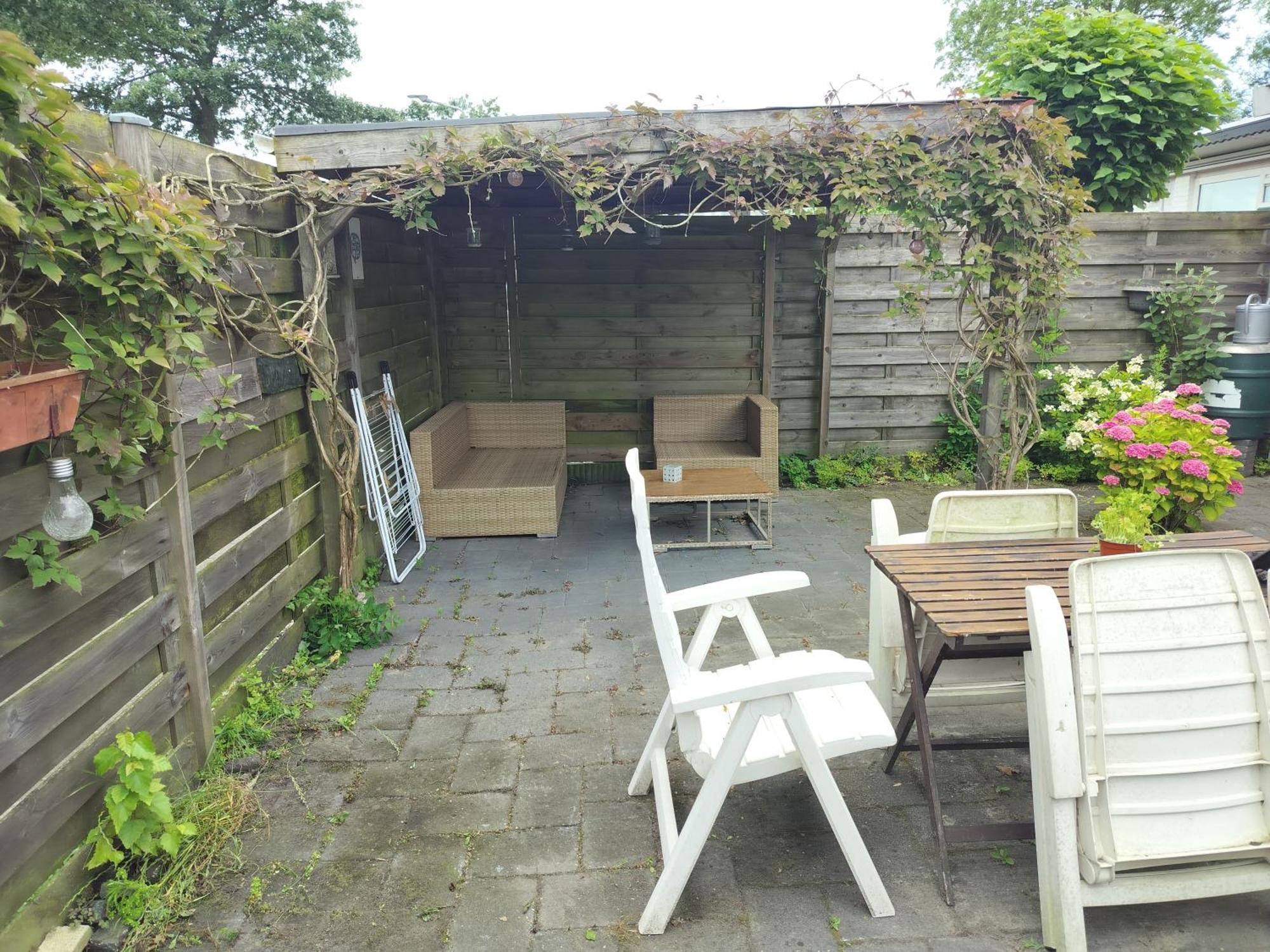 Solstice, Quiet Cottage In Bruinisse, Zeeland Exteriör bild